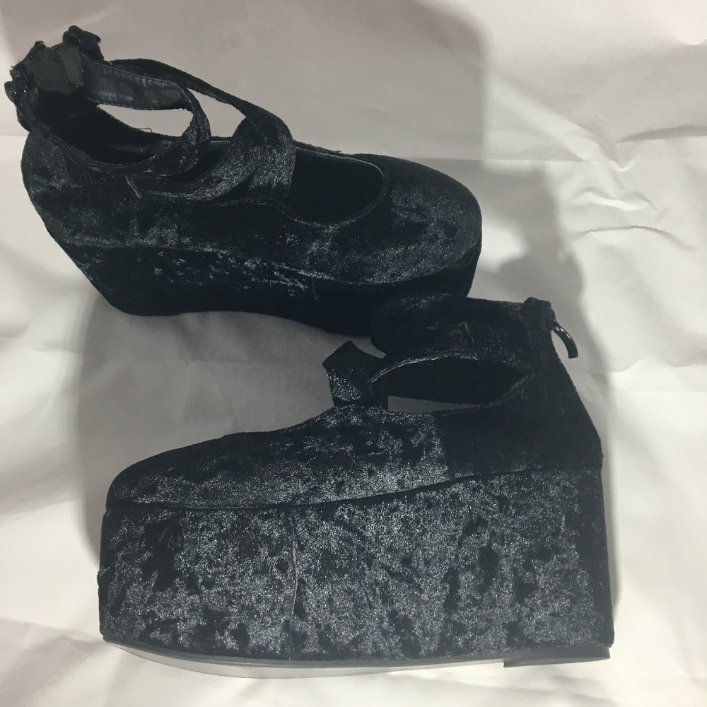 Velvet Platforms